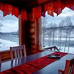 Lohi-aslakin Lomamoekit
