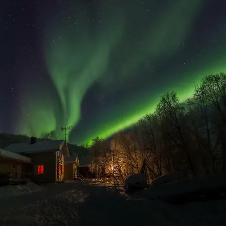 Lohi-aslakin Lomamoekit Дом отдыха