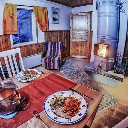 Σπίτι διακοπών Lohi-aslakin Lomamoekit *