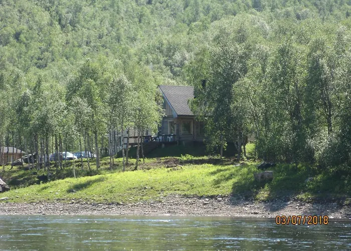 Lohi-aslakin Lomamoekit Дом отдыха *