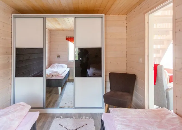 Lohi-aslakin Lomamoekit Дом отдыха Утсйоки